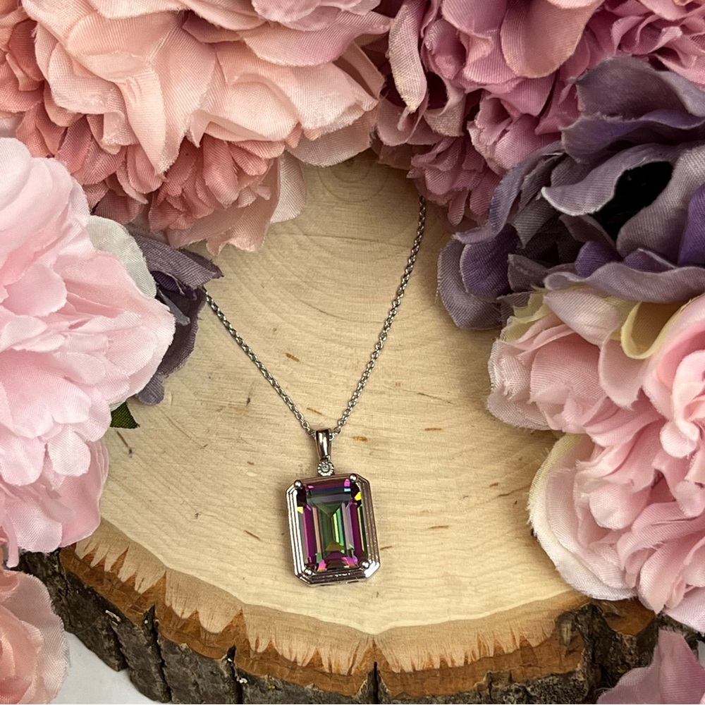 Stunning 10 Carat Mystic Topaz Necklace with Diamond Accent - Picture 11 of 16
